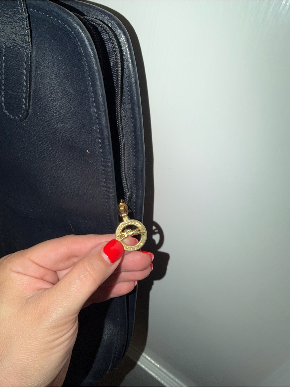 Vintage Longchamp leather shoulder bag - Picture 5 of 6